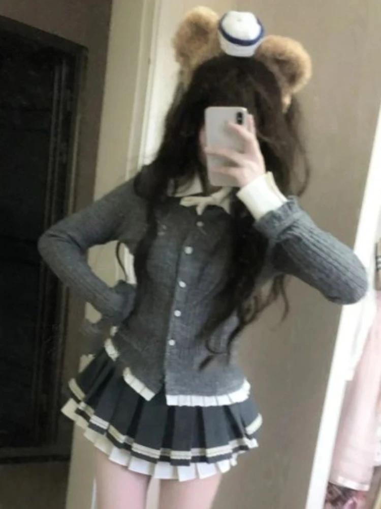 

French Elegant Vintage V-neck Suit Knitted Cardigan Sweater Knitted Women Long Sleeved Set Winter Slim Fit New 2025 Fashion