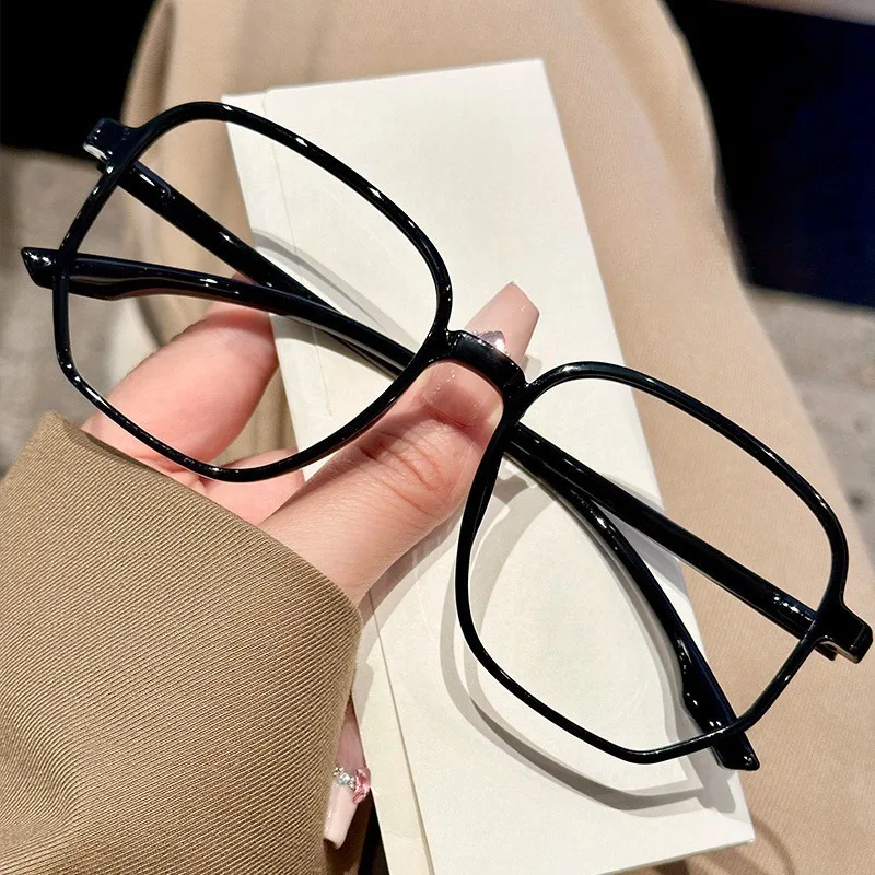 Stylish Black Rectangular Rimmed Glasses  Unisex Lightweight  Material Detachable Lenses Modern Design for Parties