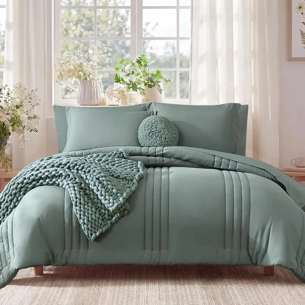 

Queen Comorter Set - 7 Pieces Sage Green Bed in a Bag Queen Bedding Sets with Comorters, All Seasons Comorter Bed Set with Sheet