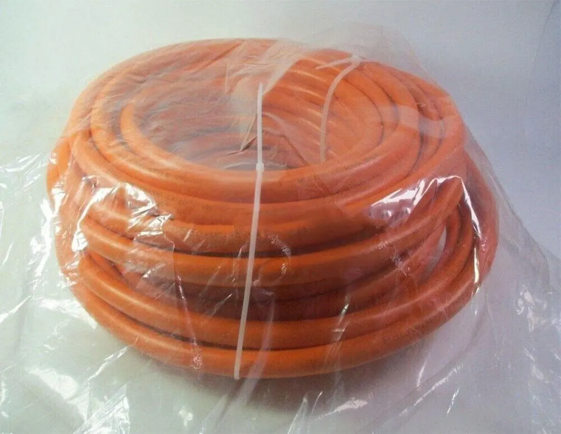 

Brand New 2090-CPWM7DF-08AA40 2090-CPWM7DF-08AA60 2090-CPWM7DF-08AA90 Warrently one-year