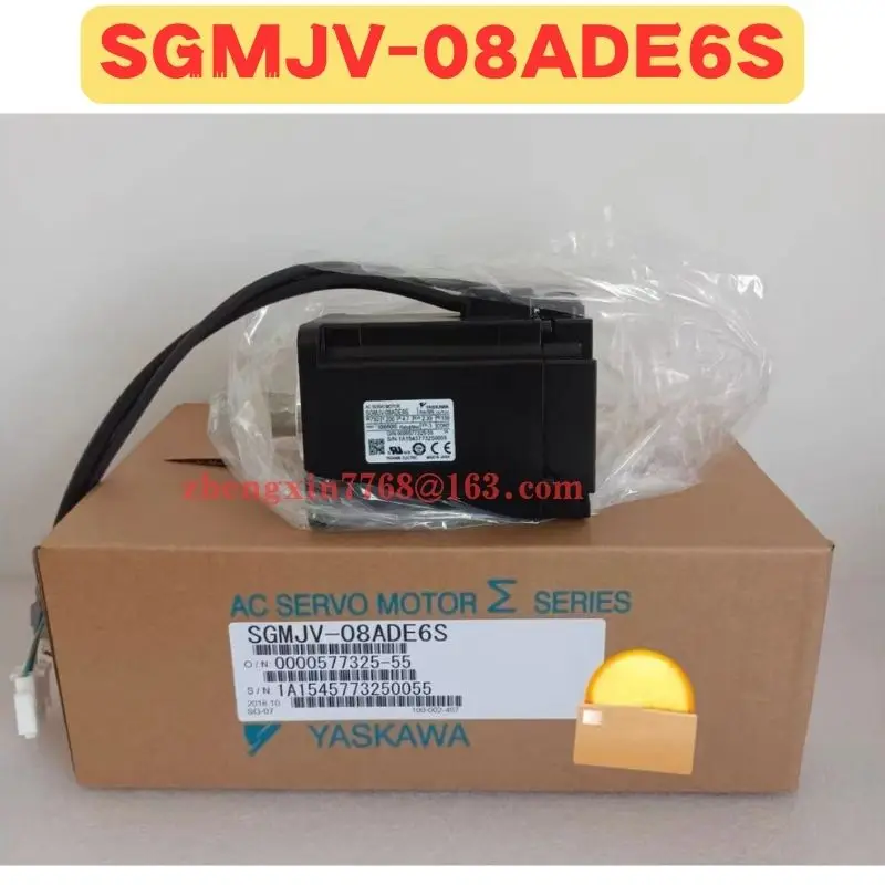 Gloednieuwe SGMJV-08ADE6S Sgmjv 08ade6S Servomotor