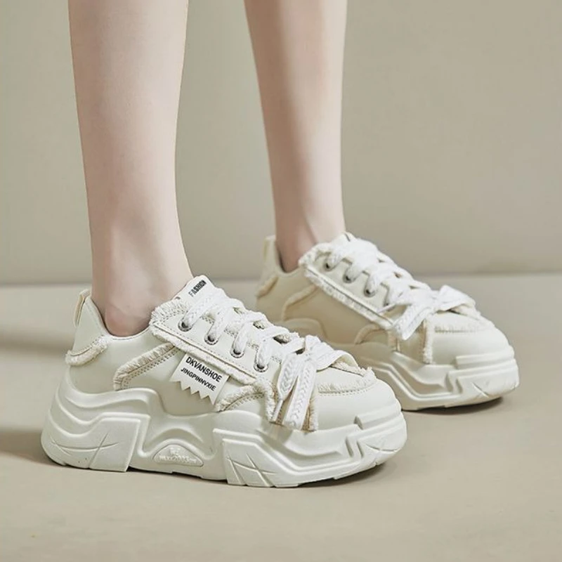 

Women Dopamine Lace Up Dad Shoes 2025 Spring Thick Sole Hidden Height Increase Versatile Sports Casual Super Popular New