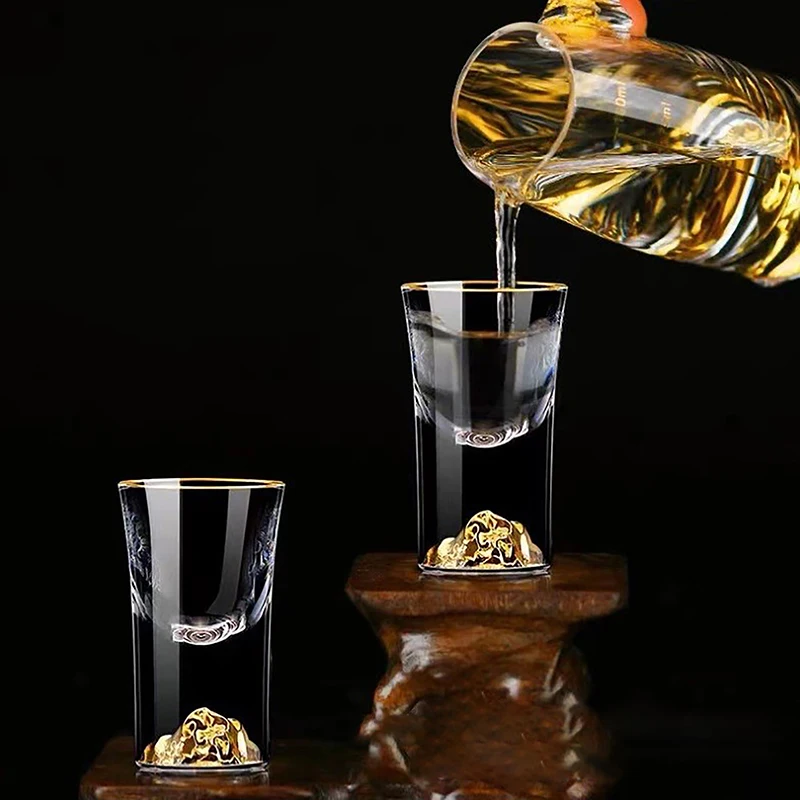Double Bottom Gold Foil Vidro, Crystal Tea Cup, Presentes High-End, Licor duro, Vodka, Shaker, Shochu Bar, Licor, Luxo