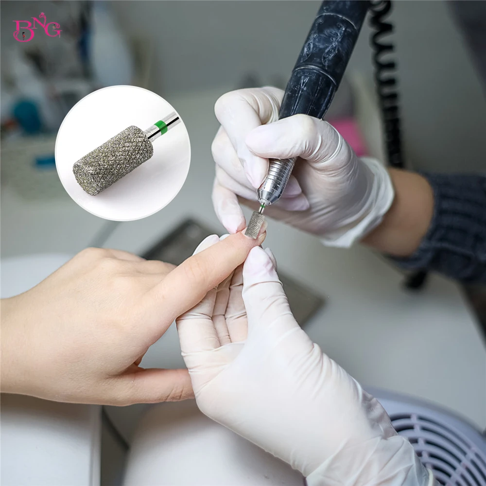 BNG Punte da trapano per unghie diamantate Denti incrociati Barile Fresa Rotante per cuticole Pulite Burr Accessori per macchine da trapano per punte per manicure