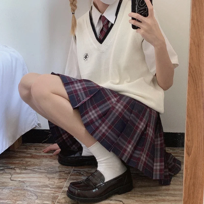 Japanese Jk Uniform Casual Style Red and Black A Line Slim and Thin Fashion Versatile Comfortable Mini Plaid Pleated Skirt Girls