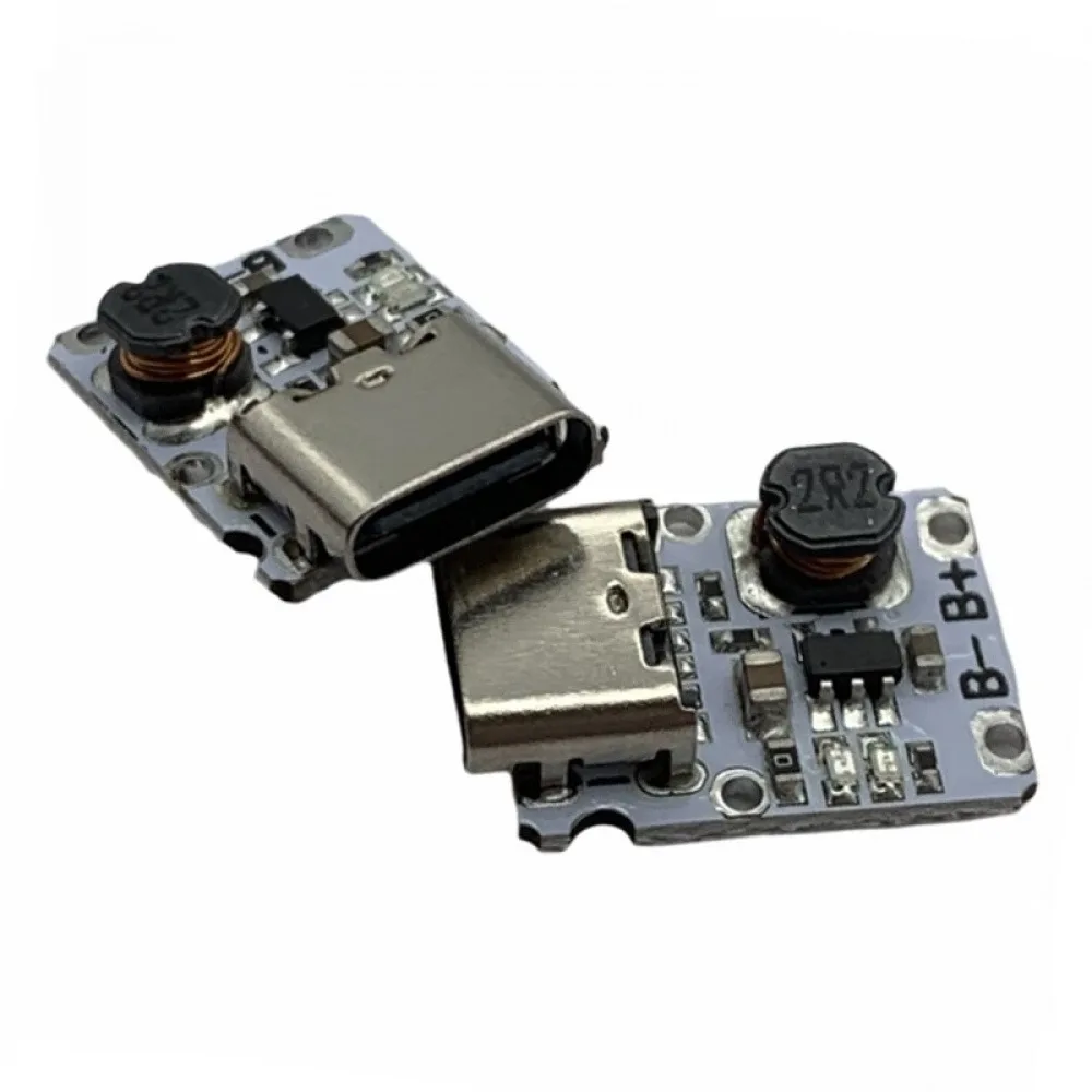 5V Charge and Discharge Integrated Module Boost Power Supply Board 3.7V 4.2V Type-C Lithium Battery 18650 Charging Protection