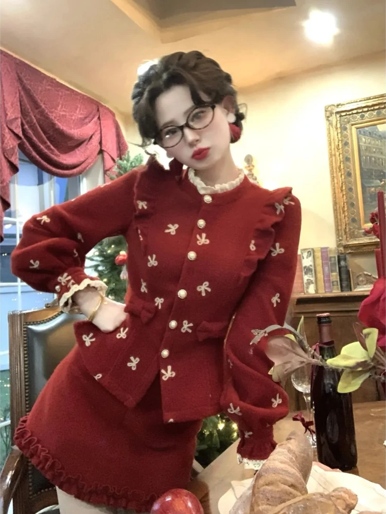 الفرنسية أنيقة الرجعية الأحمر 2 قطعة مجموعات النساء صالح شيك القوس سترة + تنورة صغيرة الشتاء خمر الحلو عيد الميلاد موضة وتتسابق 2025 #1