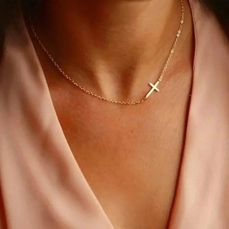 

2026 High Quality Cross Choker Necklaces Paved Bling CZ for Women Simple Bar Necklaces Jewelry