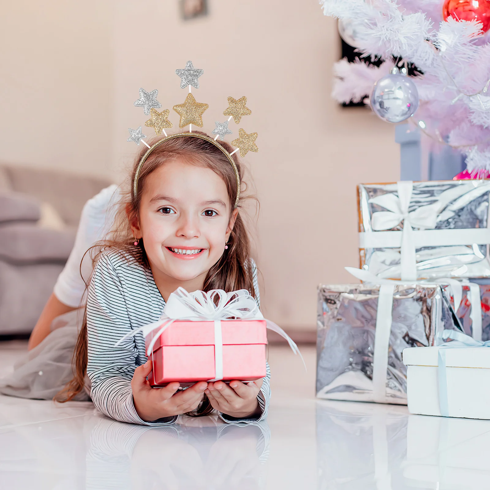 

Veemoon 1pc Snowflake Star Hair Clip Crystal Five Pointed Headband for Kids Women Christmas Antler Hair Hoop Child Wreath