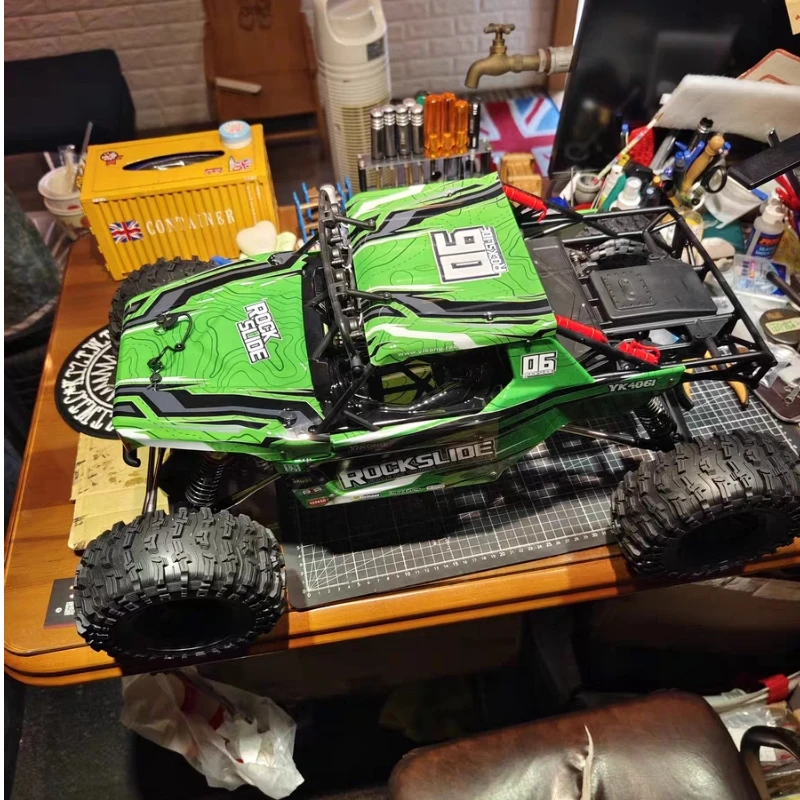 

Yikong YK4061 масштаб 1:6 сверхнизкий центр тяжести RC Rock Slide с дистанционным управлением электрический альпинистский внедорожник игрушка
