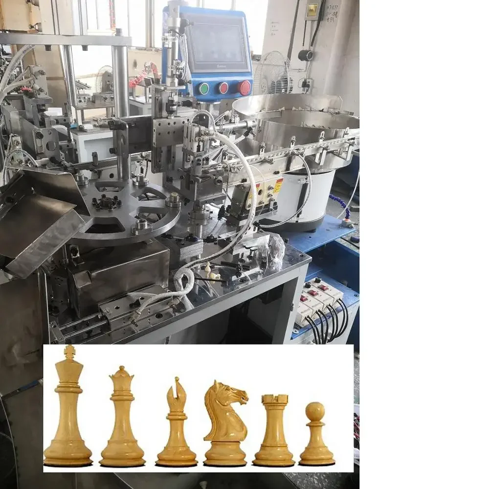 Mesin pembuat rakitan catur