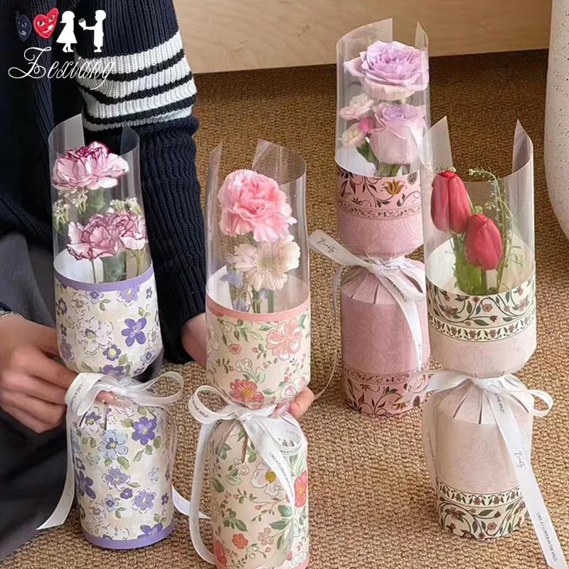 Goddess Single Rose Bouquet Integrated Packaging Paper Creative Pattern Short Sleeve T-Shirt for Women Summer Season