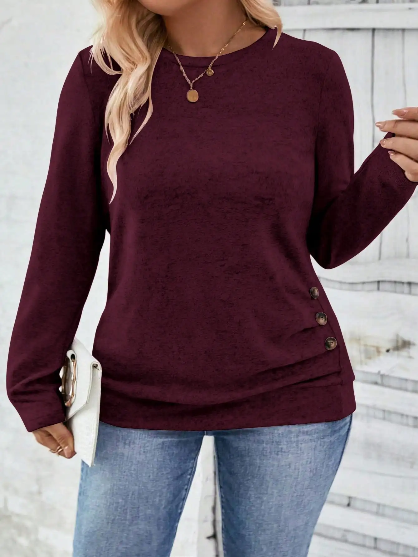 

Повседневная женская футболка больших размеров с круглым вырезом, длинными рукавами и боковыми пуговицами, осенняя мода