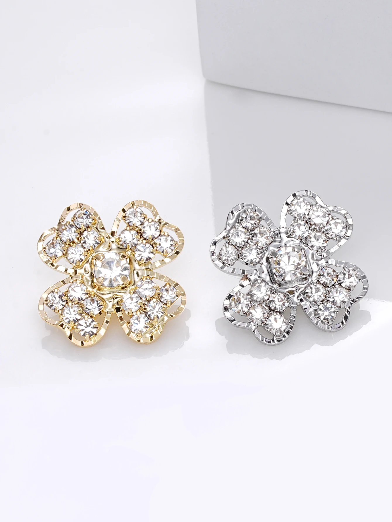 4/10/50pcs/pack 17mm Shiny Floral Inlaid Rhinestone Metal Buttons, Sewing Accessories for Clothing Buttons