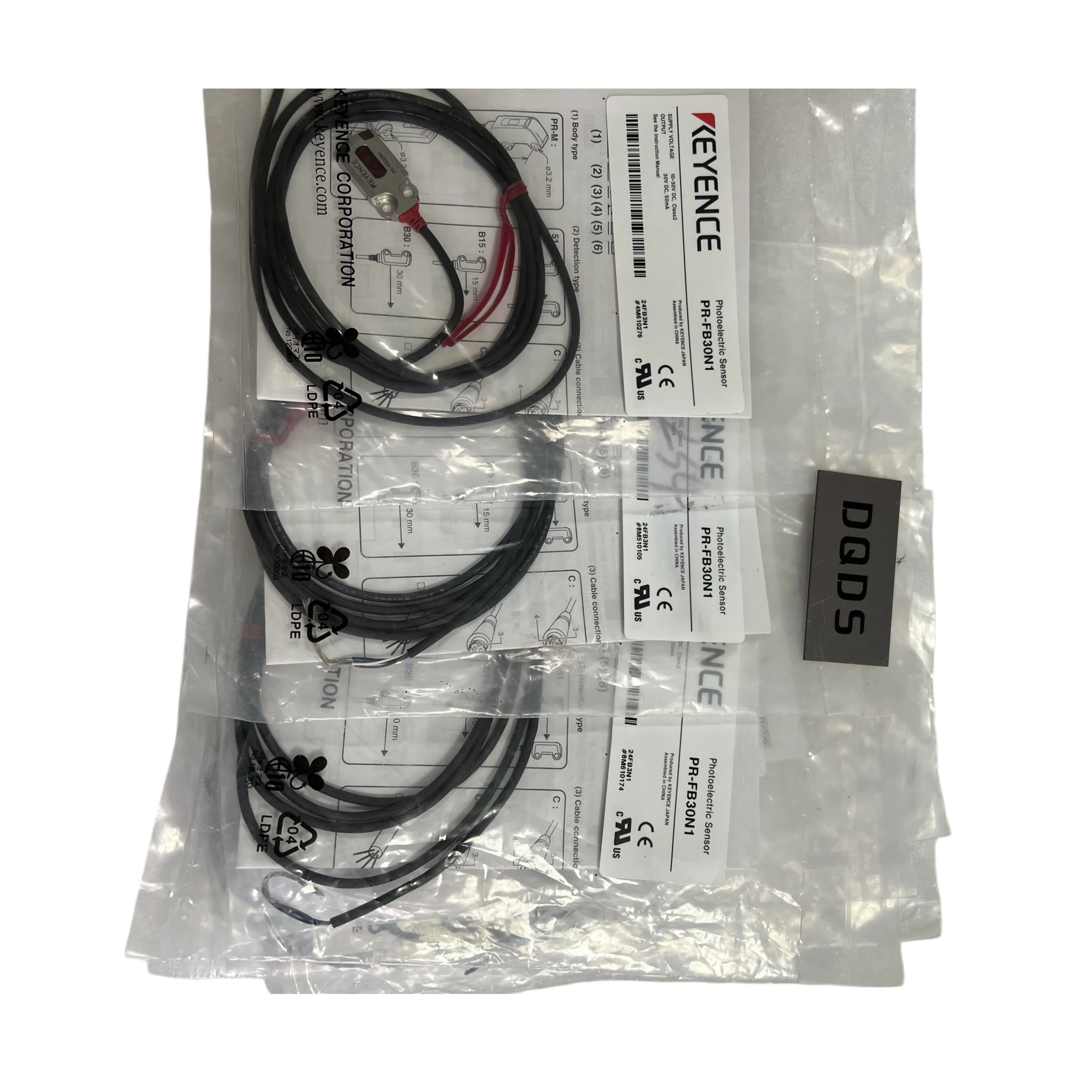 KEYENCE PR-FB30N1 Photoelectric Sensor Mini Ultra-Thin Reflective Type With Background Suppression Cable Type