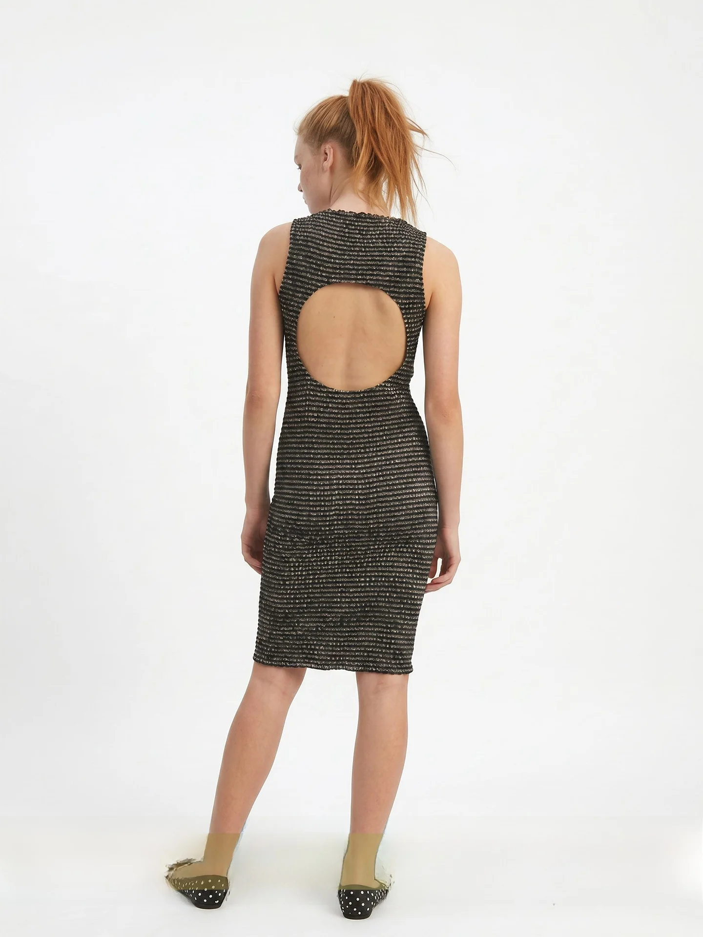 Vestido Casual Feminino Tore de Verão Novo Xadrez com Ombro Único, Costas Vazadas, Efeito Emagrecedor, Cintura Alta, em Mistura de Nylon e Algodão de Alta Elasticidade, Modelo O-Shap...