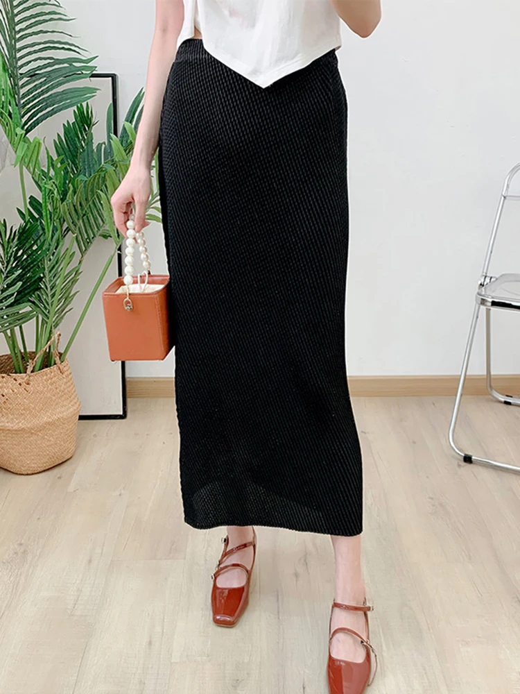 GVUW Pleated Women Skirt Casual Fashion Elastic Waist Solid Color New 2024 Summer Split Versatile Simplicity Clothing 17G5993