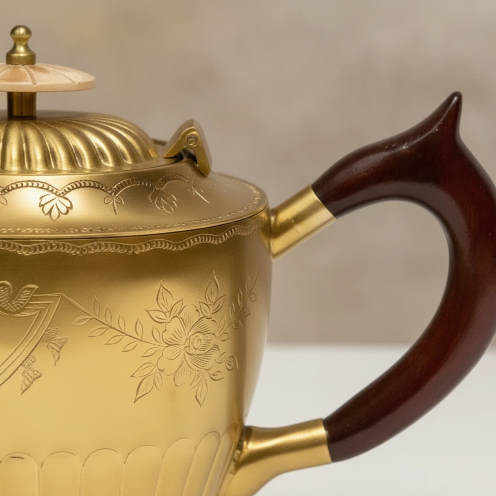 Decorative Teapot Engraved Brass Teapot Tea Pot Ribbed Accent Piece Compact for Decorators, Shelf Styling, Living Room