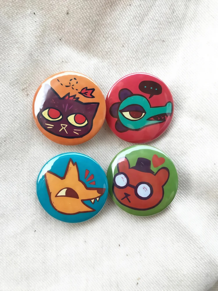 Cute Night In The Woods MiNi Dual Use Pin Mae Character Cosplay Pinback Buttons Game Peripheral Bag Decor Souvenir for Gamers