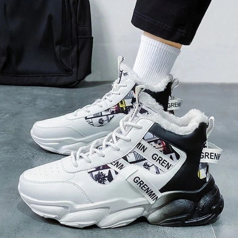 Men's Winter Thickened Fleece Lined High Top Basketball Running Shoes Trendy Lace Up Versatile Sneakers for Youth Daily Wear