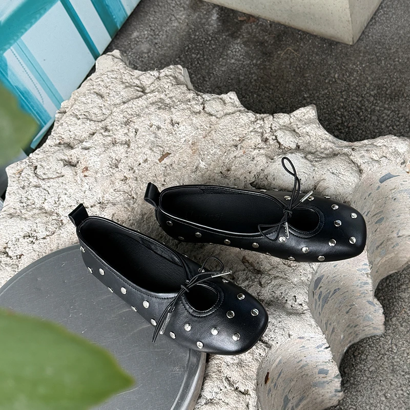 Retro Schwarze Nieten-Schleifen-Ballettschuhe für Damen, Einfarbige Flache Mary Jane Schuhe mit Flachem Absatz – Detail 11