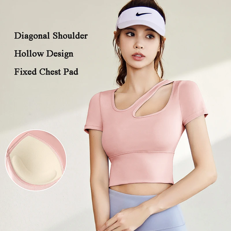 Koszulki do jogi damskie przekątne ramię drążą koszulki sportowe z krótkim rękawem T-Shirt z wyściełaną odzieżą sportową Fitness topy do ćwiczeń na