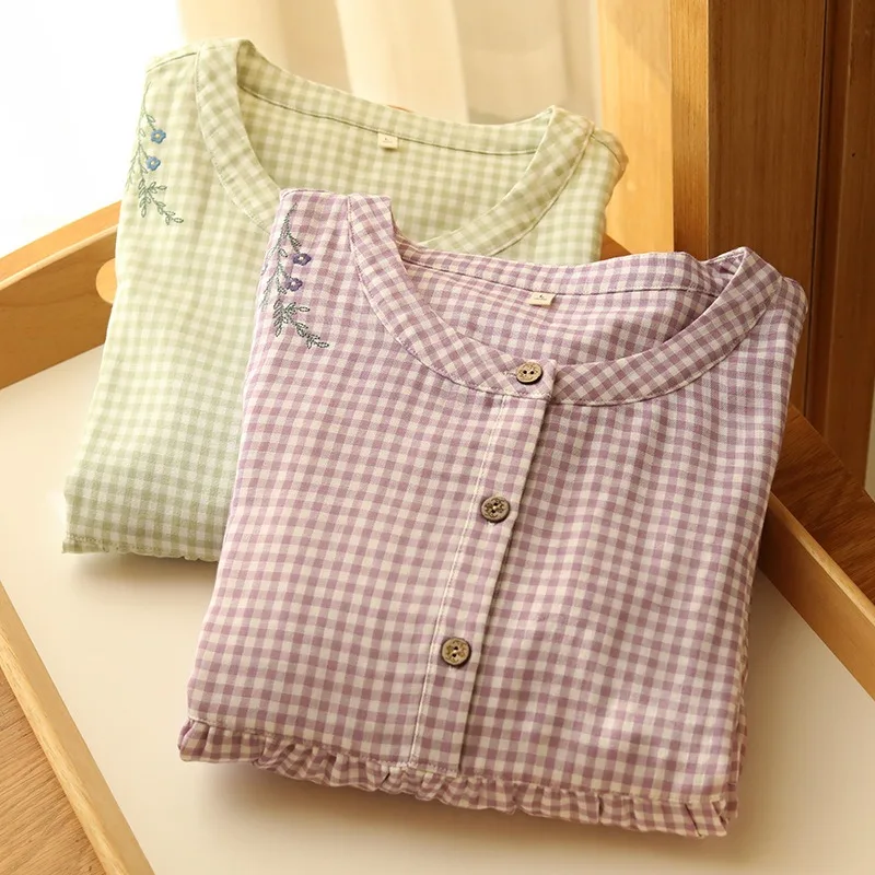 Women's Long-Sleeve Double-Layer 100% Cotton Nightgown Soft Plaid Round Neck Perfect for Home Casual Wear