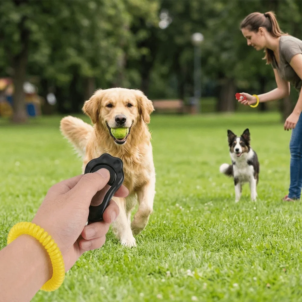 Paw Shaped Dog Training Clicker Portable Lightweight Paw Shape Clicker Multi Tone Sound Three Level Adjustable Pet Sound Trainer