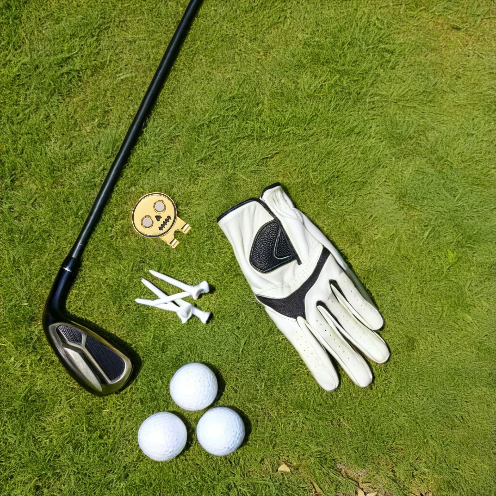

Golf Hat Clip Ball Holder Aiming Marker Caps Skull Marking Iron Clips Accessory