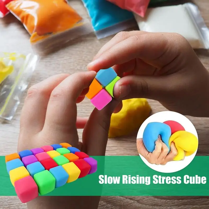 Cubo da spremere Sensoriale Pizzico Fidget Set di 10 Cubi da spremere per alleviare lo stress Giocattolo sensoriale morbido e silenzioso per calcare per l'aula