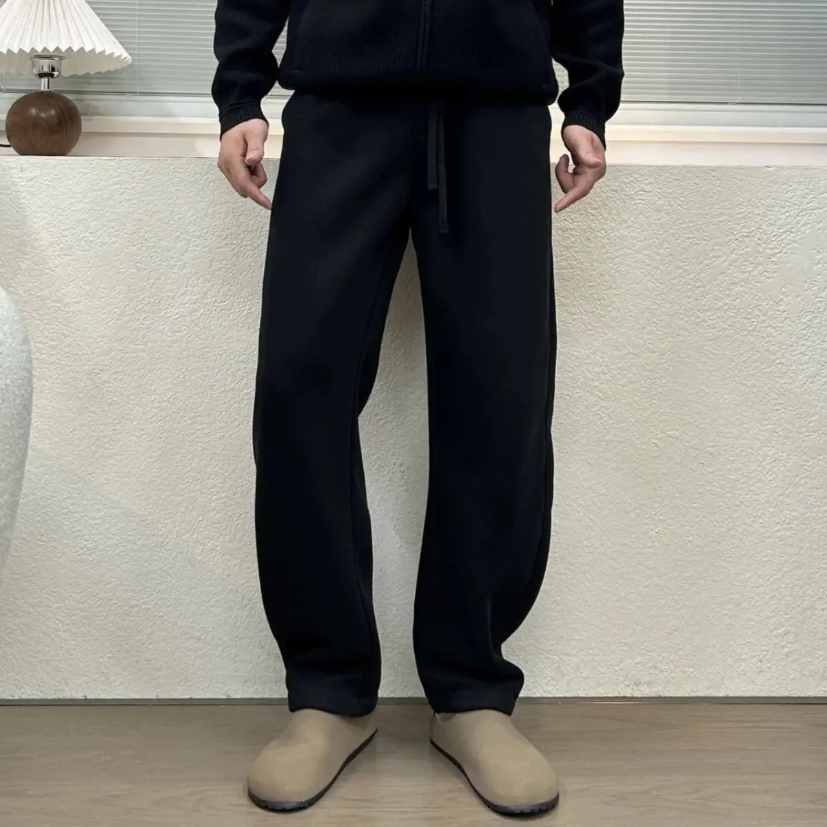 Mens American Style Unisex Mid-Weight Loose Straight Sweatpants Fall Winter Versatile Casual Pants