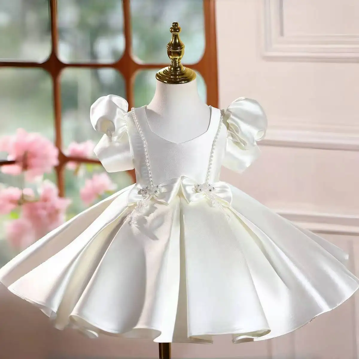 

Dreamy Vow J443 White Flower Girl Dress Satin Puffy Sleeve Knee Length Children Wedding Birthday Holiday Party Pageant Dress
