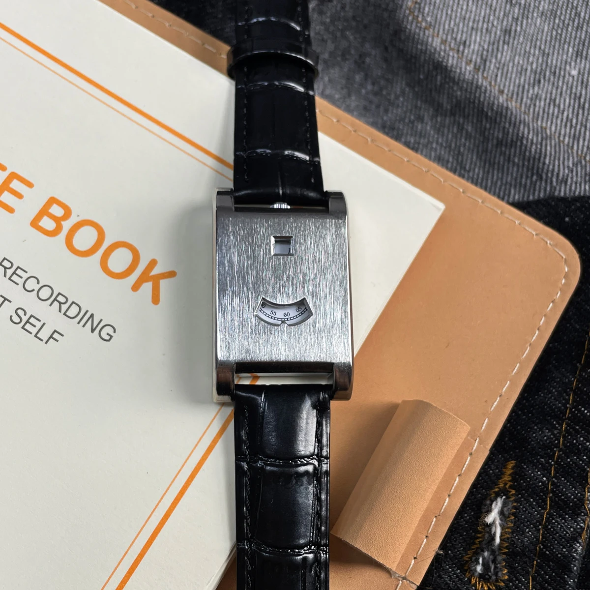 Thumbnail 3 - #32 Highest Rated Slim Quartz Watches to Buy in 2026