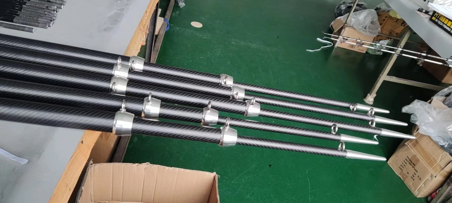 OEM Carbon Fiber 4.5m~7m Telescopic Outtriger Pole SS Accessories