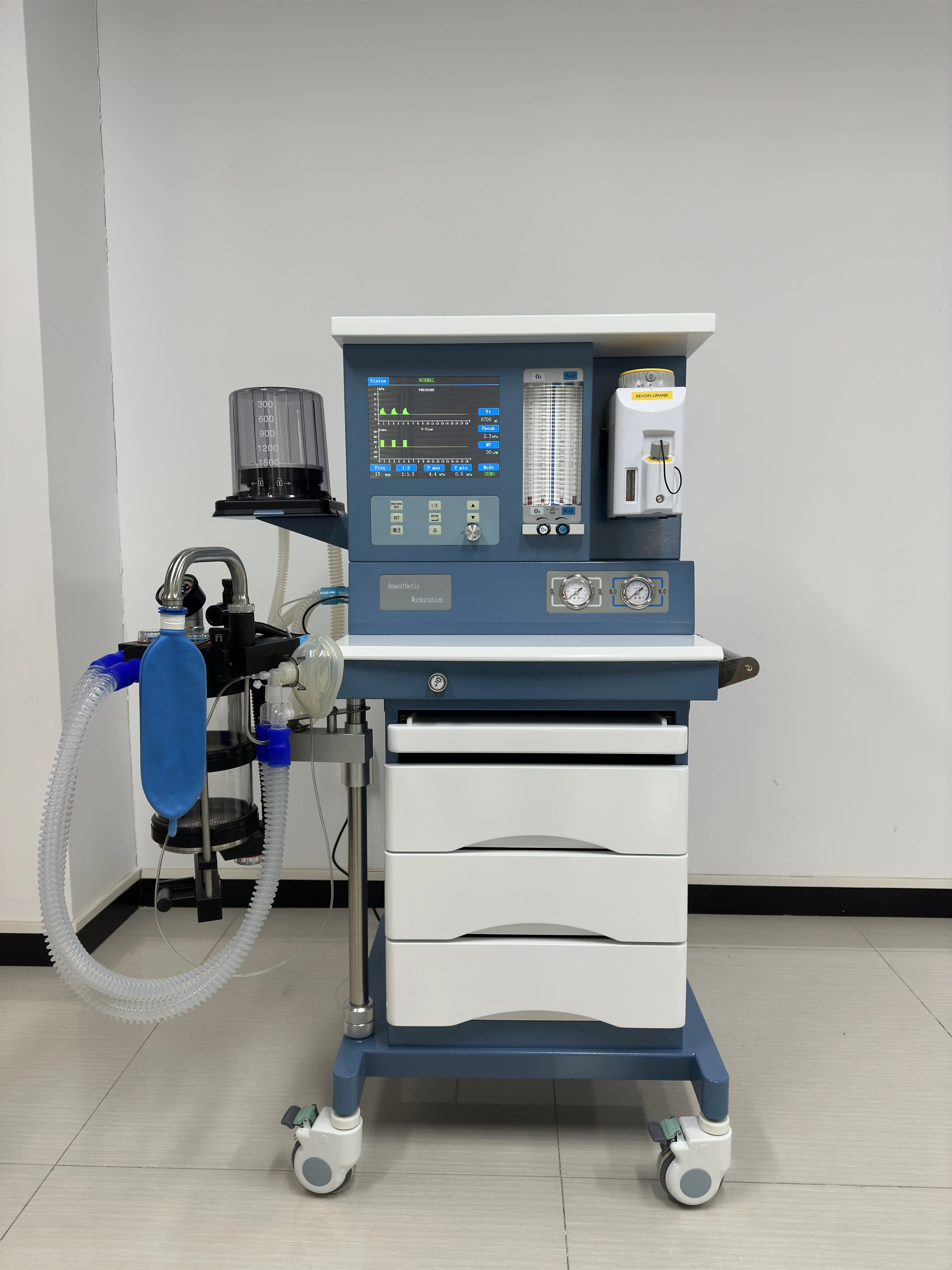 Medical CE Veterinary Anesthesia Machine For Animal Surgery Use Pneumatic Driven With O2/N2O Gas High Quality