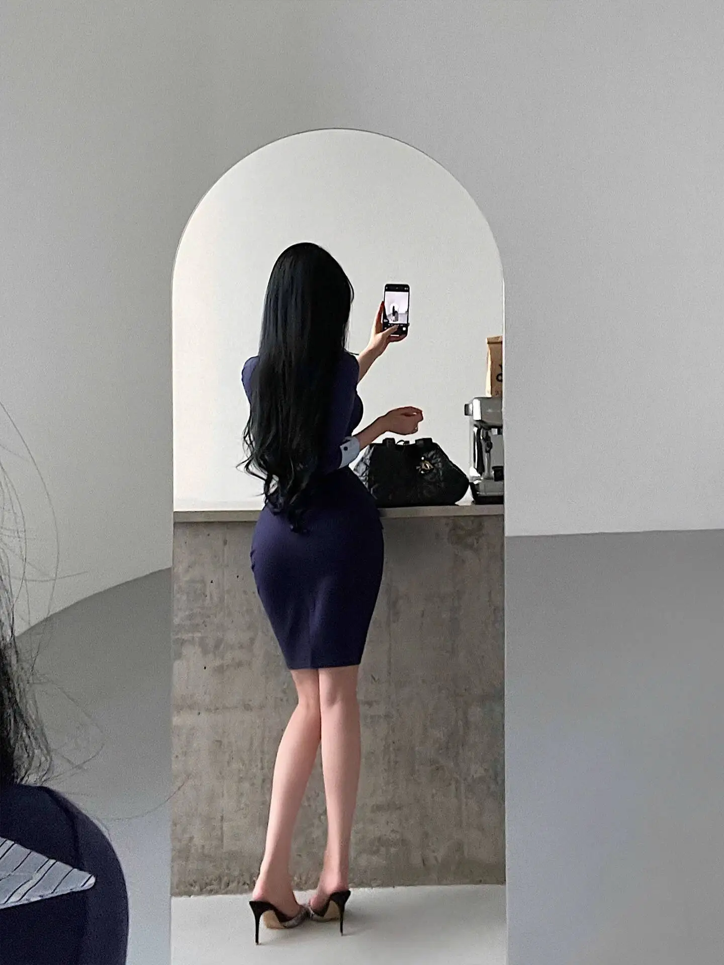 韓国風セクシーOLハイウエストギャザー入りヒップスリットミディ丈ボディコンスカートファッションセクシー女性ミニスカート2025新作BL9X