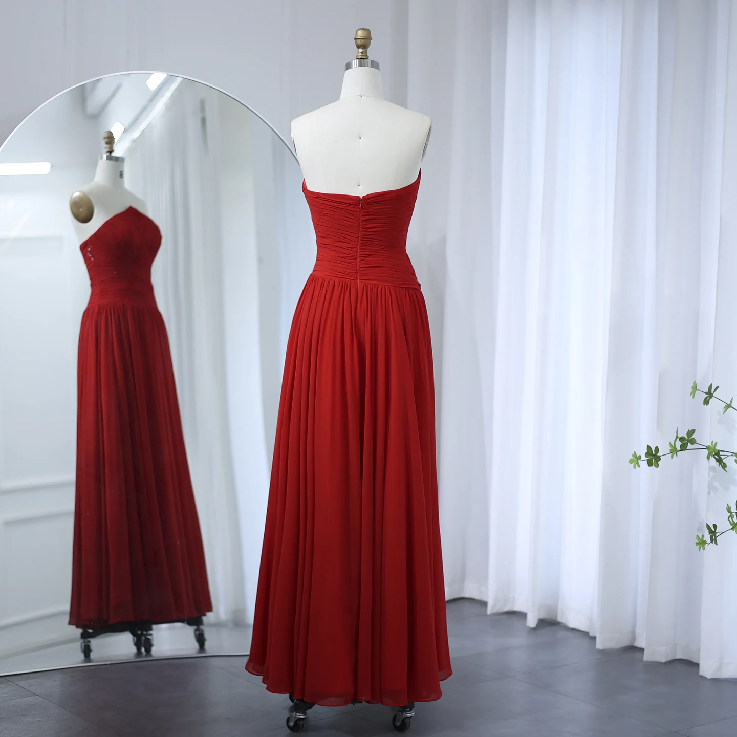 Sharon Said Abiti da sera in chiffon bordeaux saudita su misura per le donne Abito da cerimonia nuziale Dubai con spacco SF141 personalizzato