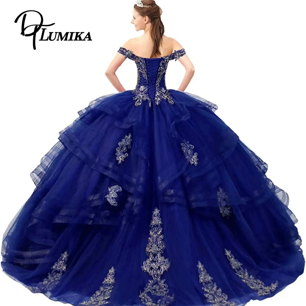 DTLumika robe de Quinceanera royale classique avec Appliques en dentelle dorée, robe douce 15 pour femmes à manches cape, robe de fête d'anniversaire