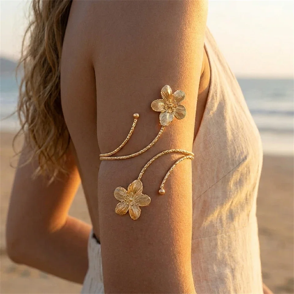

Boho Elegant Metal Flower Upper Arm Bracelet for Women Vintage Punk Gold Color Spiral Armlet Armband
