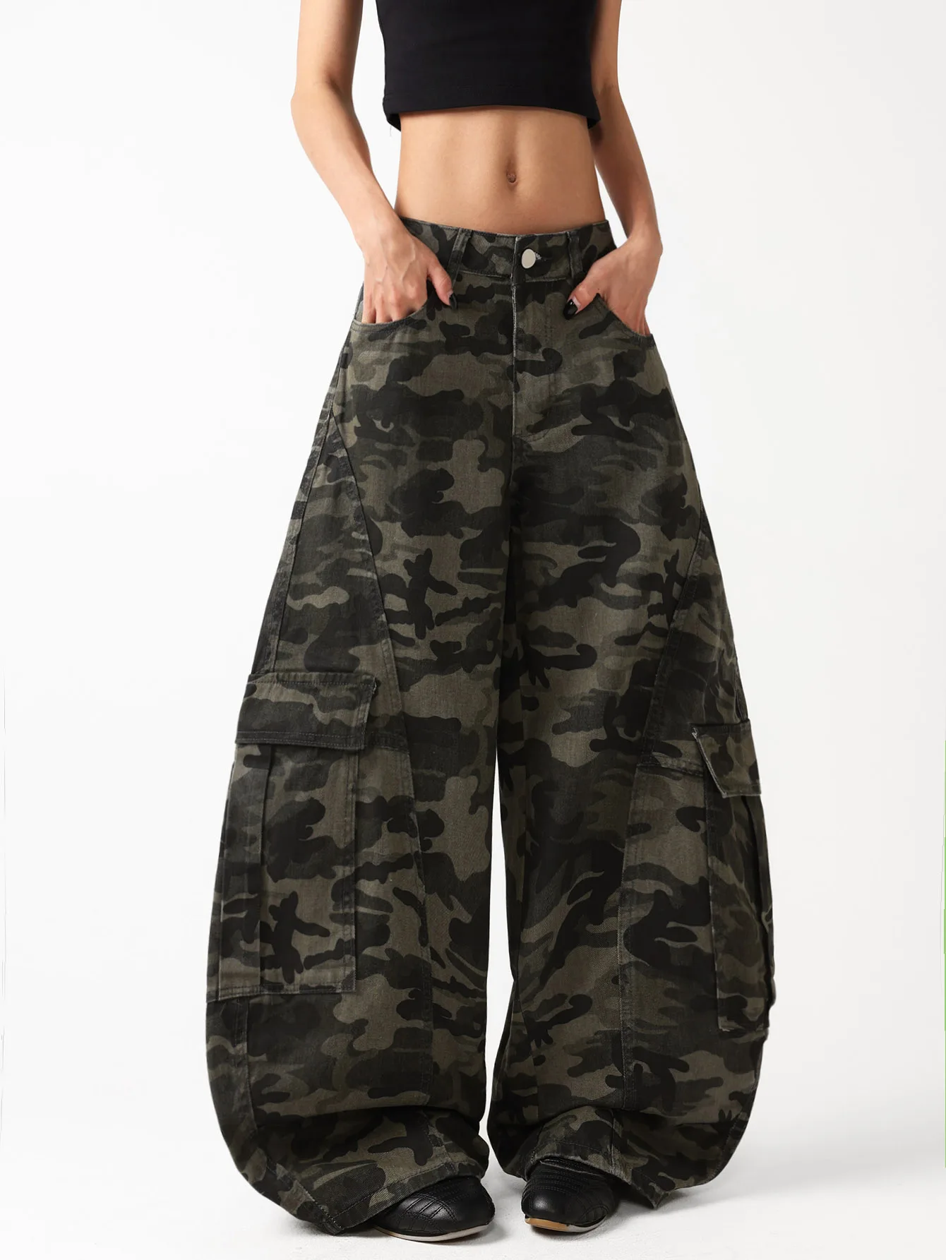 Women Autumn Mid‑Waist Wide‑Leg Y2K Retro Jeans Camo Cargo Pocket Embroidery Wear‑Resistant Denim For Daily Casual Wear