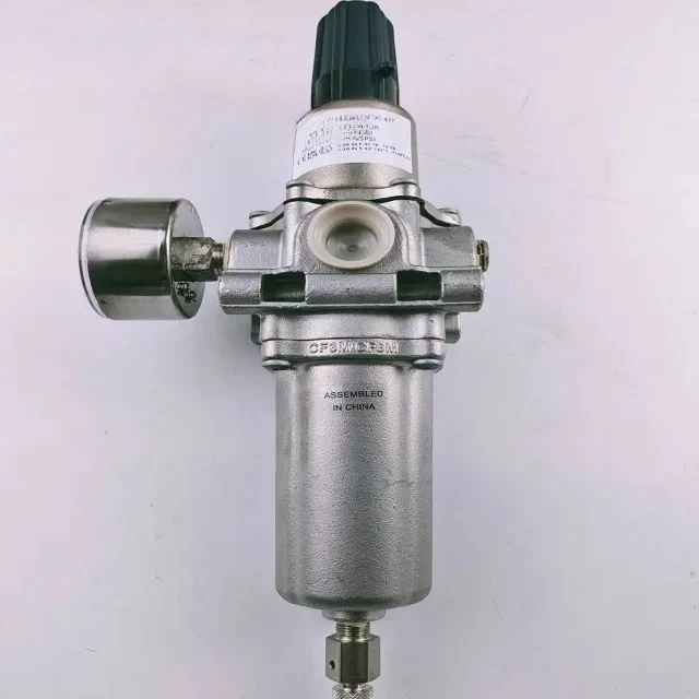 Regolatori di riduzione della pressione serie 67D con corpo in acciaio inossidabile 67DFSR