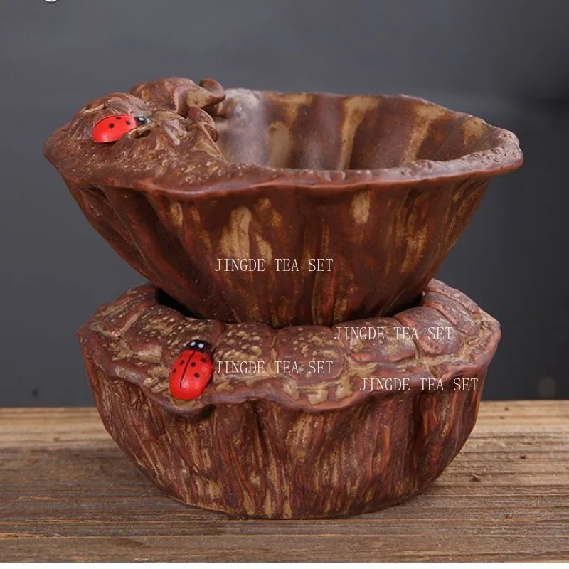 1 Set Lotus Pod Shape Zisha Clay Tea Strainer with Stand Hand‑Crafted Ladybug Decor Tea Filter for Kung Fu Tea Ceremony