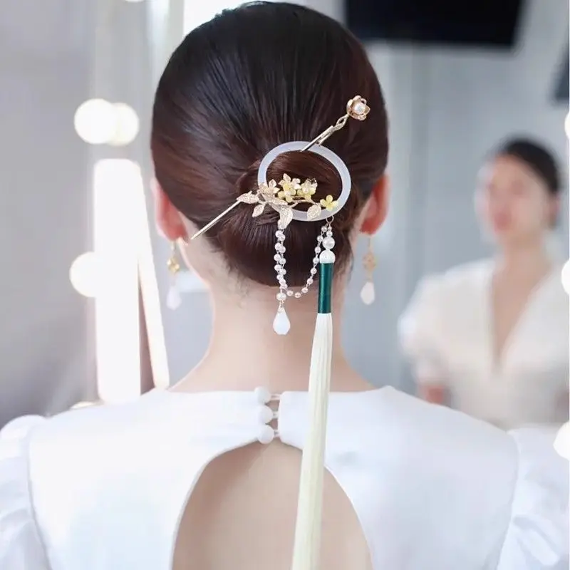

Women Chinese Style New Headwear Bridal Hanfu Hair Accessories Tassel Flower Hair Sticks Female Popular Hair Clip Headdress