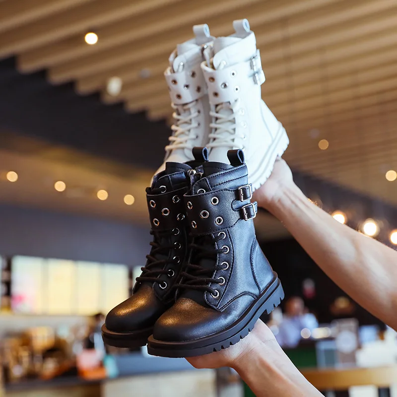 

Весенне-осенние ботильоны на мягкой подошве для девочек, детские модные черные кожаные хлопковые ботинки в британском стиле с высоким берцем и пряжками на шнуровке, однотонные