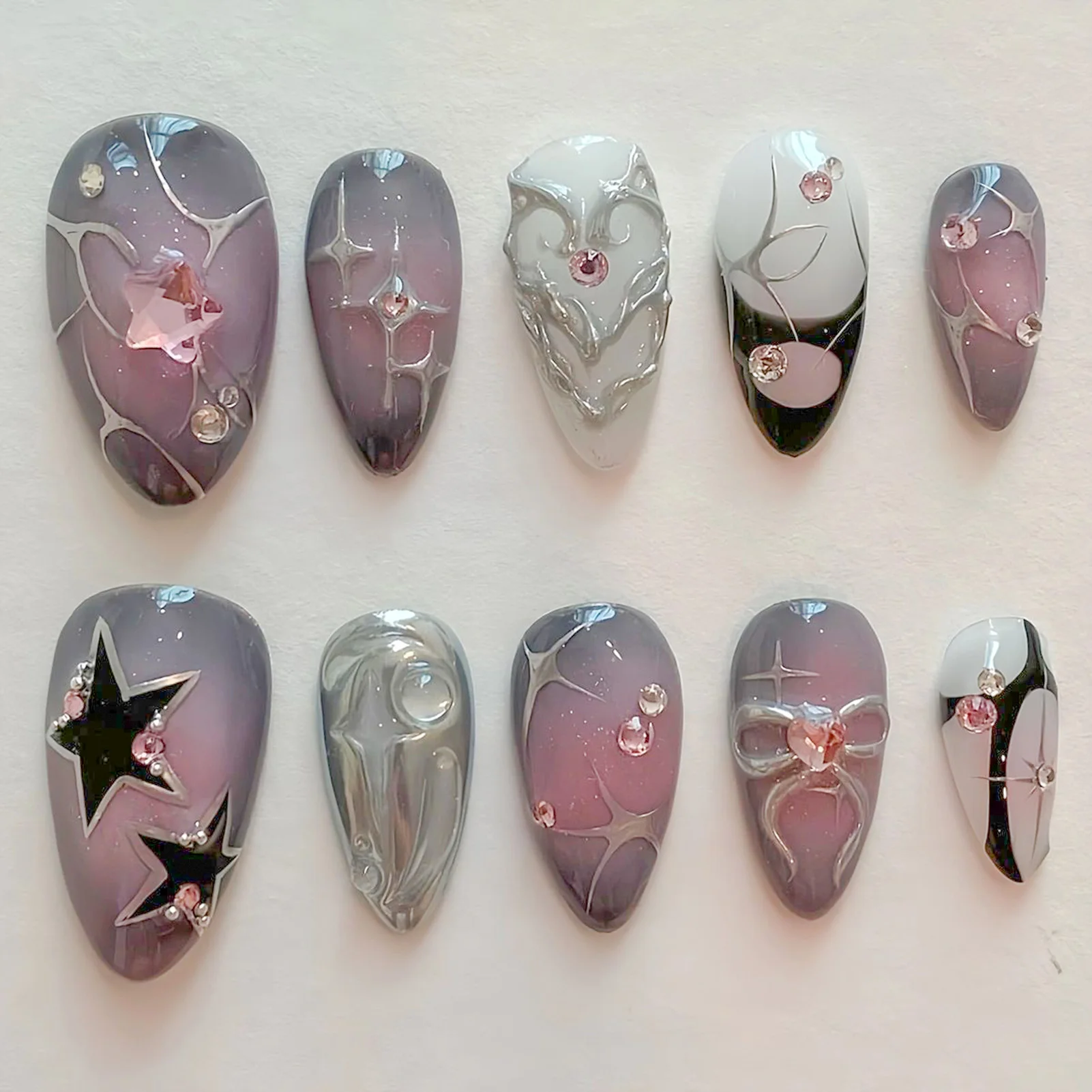 

10 шт. Y2K Girls Handmade Press On Nails Серебряные звезды Дизайн Румяна Розовый Миндаль Подвески Накладные ногти Блестящий алмазный декор Дизайн ногтей