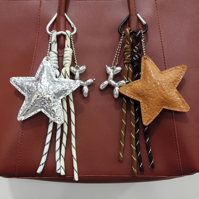 Neuer Leder-Stern-Taschenanhänger, niedlicher Ballonhund, dekorativer Schlüsselanhänger, modisches geflochtenes Seil, Taschenhängedeko – Detail 3
