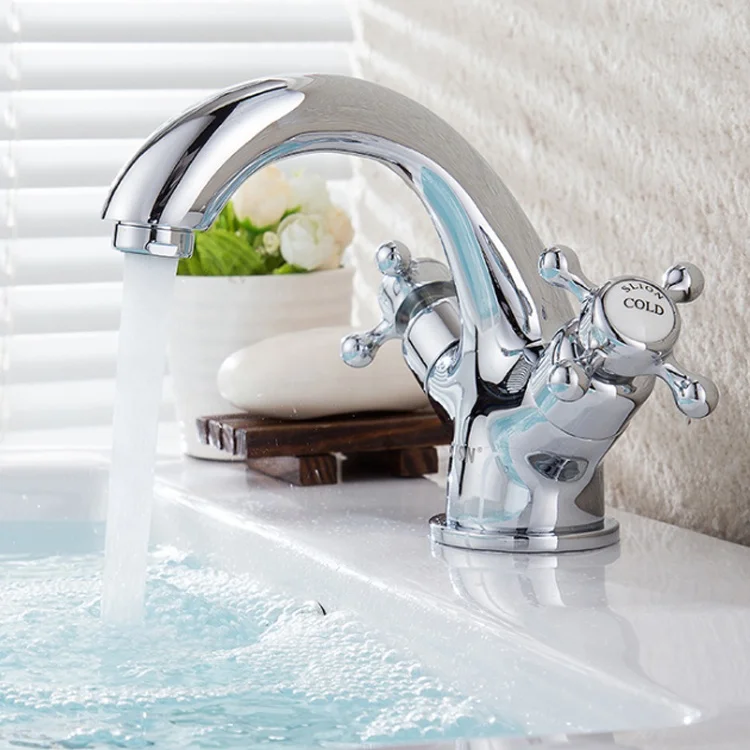 

Luxury Classical Brass Material Faucet Dual-Handle Hot and Cold Water Mixer Deck Mounted Basin Tap for Kitchen Bathroom Use