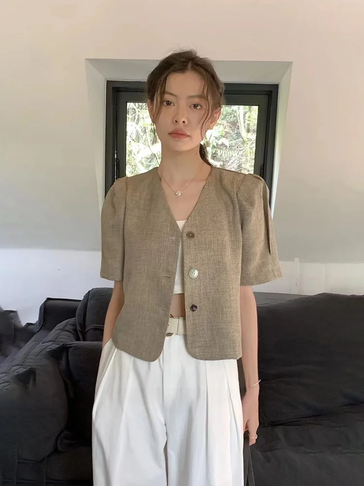 

Spring Summer Thin V-Ne ort Sve Suit Jaet Women's Loose Bubble Sve Top Faionable Ele New Arrival 2024