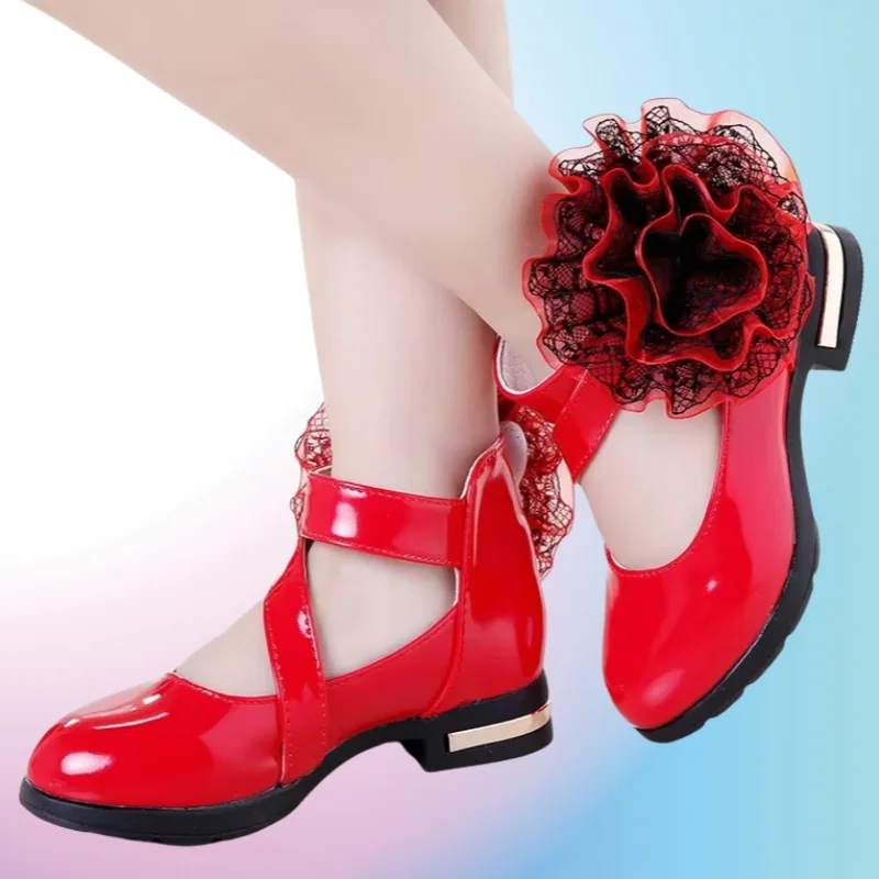 

Baby Girls Princess Cute Kids Sandals Flowers Stage Leather Shoes Elegant Comfortable Catwalk Fashion Spring/Summer Students