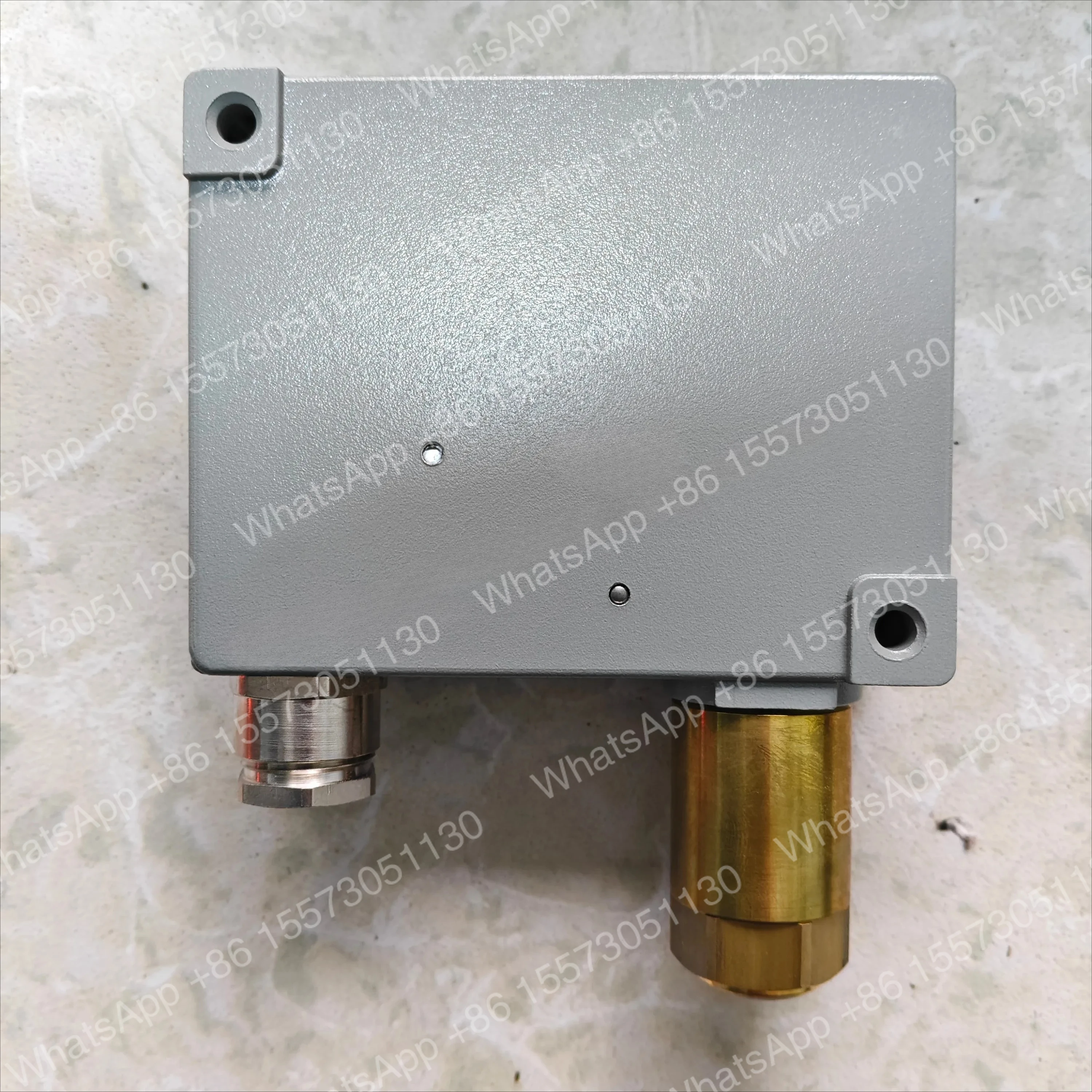 Pressure switch 900.2381.907 900.2378.905 controller 900.2379.905 900 Fast delivery after placing an order